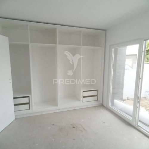 Moradia geminada t3 com piscina  fernão ferro