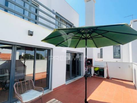 Moradia t3 - arrendamento (empresas)