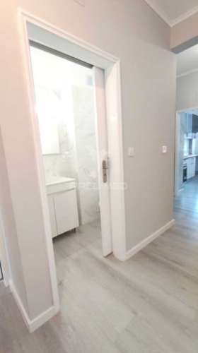 Apartamento t3 remodelado, loures.