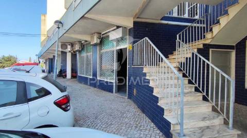 Espaço comercial para venda, loures
