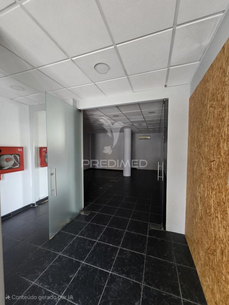 Espaço comercial para venda – sameiro, penafiel