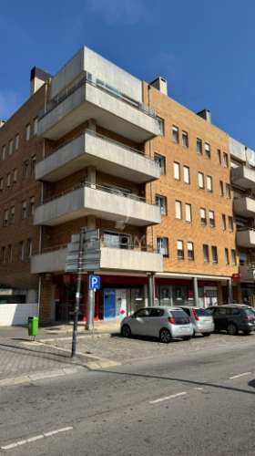 Apartamento t3 em canidelo, a 6 minutos da praia - vendido mobiliado e pronto a habitar!