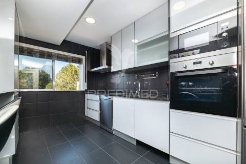 Apartamento t2 - quinta da capela, s. lázaro (arrendamento)