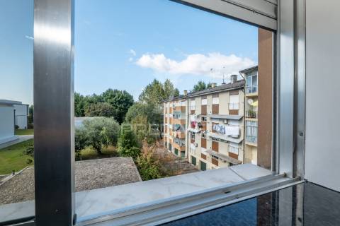 Apartamento t2 - quinta da capela, s. lázaro (arrendamento)