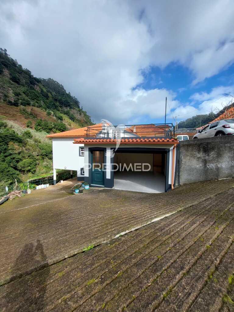Moradia t3 no faial - ilha da madeira