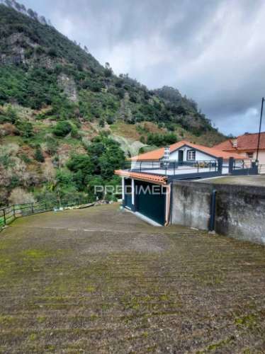 Moradia t3 no faial - ilha da madeira