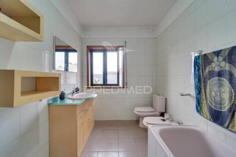 Duplex t4 com terraços no centro de paços de ferreira