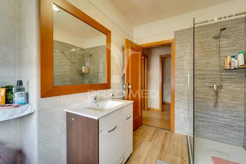 Duplex t4 com terraços no centro de paços de ferreira