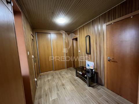 Moradia t2 térrea com espaço exterior