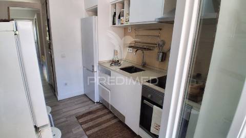 Apartamento t2+1 totalmente remodelado e mobilado, pronto a habitar!