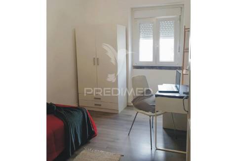 Apartamento t2+1 totalmente remodelado e mobilado, pronto a habitar!