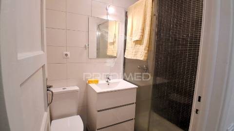 Apartamento t2+1 totalmente remodelado e mobilado, pronto a habitar!