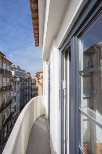 Apartamento t4 - centro histórico de gaia