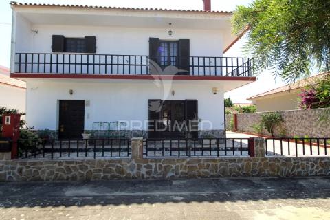 Moradia t4