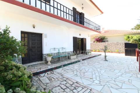 Moradia t4