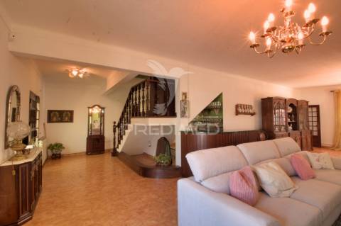 Moradia t4