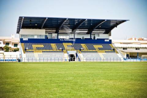 Terreno urbano em ferreira - albufeira
