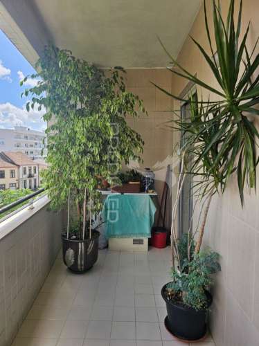 Apartamento t3 alameda