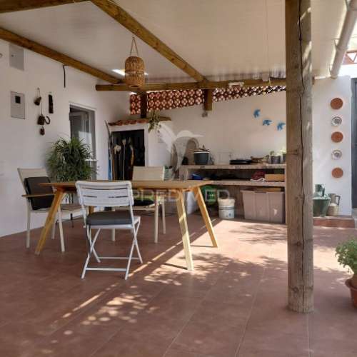 Moradia t4 com jardim em marvão