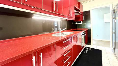 T3 duplex remodelado em alverca