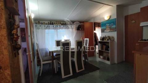 Residencial t3 com alpendre ,quinta do anjo.