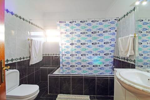 Moradia com piscina aquecida em albufeira - caliços