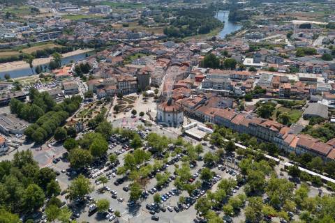 Loja no centro de barcelos