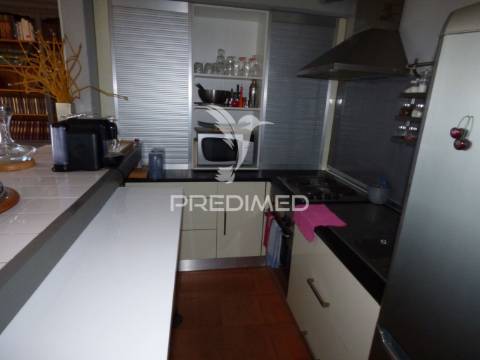 Apartamento t2  vista para mar - montechoro