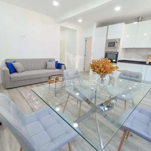 Apartamento t3 totalmente remodelado – estrada de benfica
