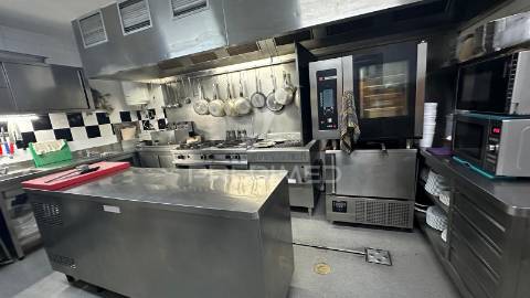 Trespasse de restaurante – oportunidade única na póvoa de santo adrião!