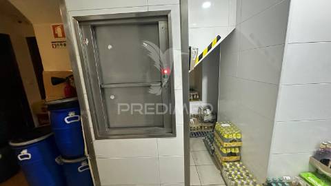 Trespasse de restaurante – oportunidade única na póvoa de santo adrião!