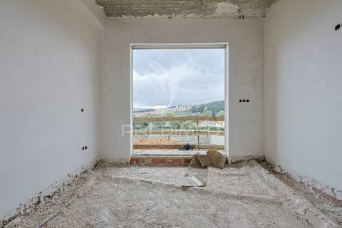 Condomínio das amálias  - moradia independente t5 com piscina privada