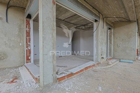 Condomínio das amálias  - moradia independente t5 com piscina privada