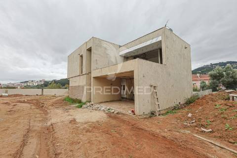 Condomínio das amálias  - moradia independente t5 com piscina privada