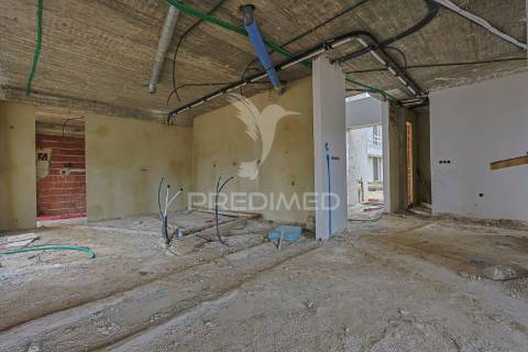 Condomínio das amálias  - moradia independente t5 com piscina privada