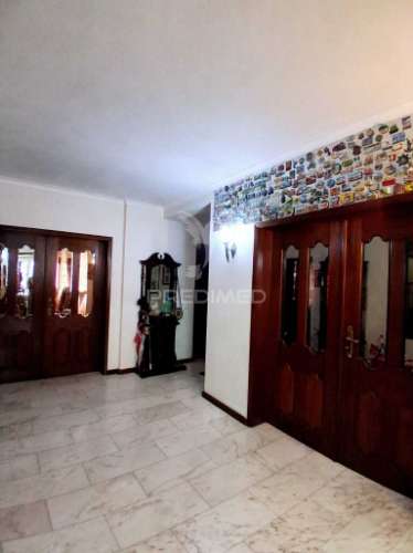 Casa t4 pronta a entrar | são pedro | angra do heroísmo