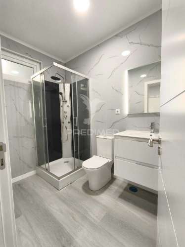 Apartamento t2 em oeiras / remodelado