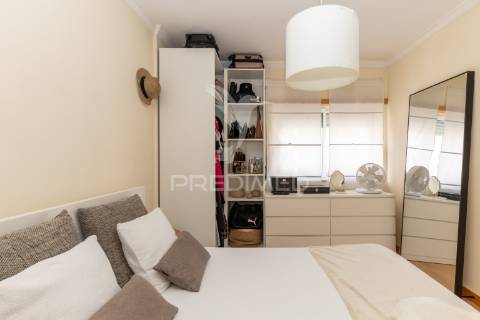 Apartamento t2 semi-novo . fidalguinhos- barreiro