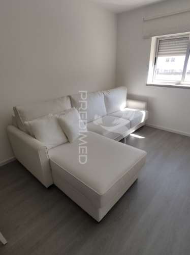 Apartamento t1 para arrendamento em fátima