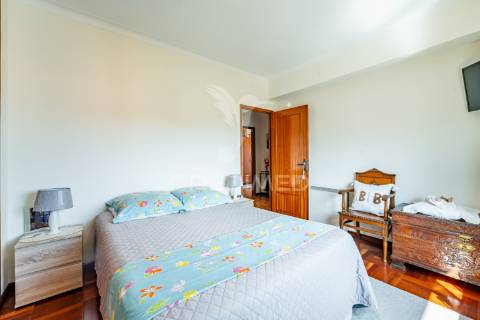 Apartamento t3 – candal (junto à estação de metro “rotunda”) – vn gaia