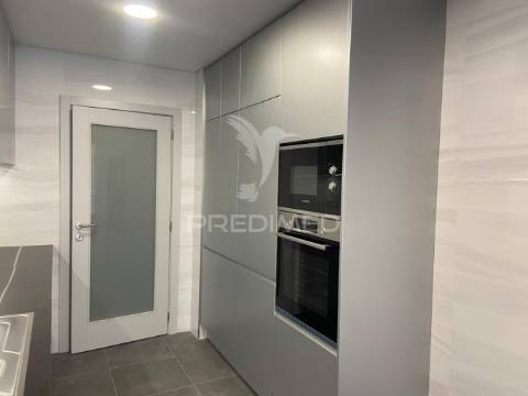 Vende-se t3 novo boavista