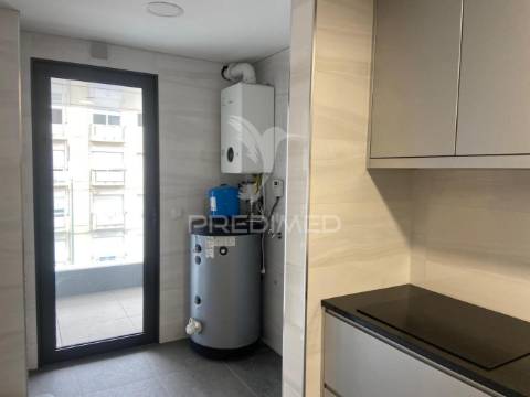 Vende-se t3 novo boavista