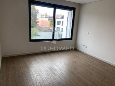 Vende-se t3 novo boavista