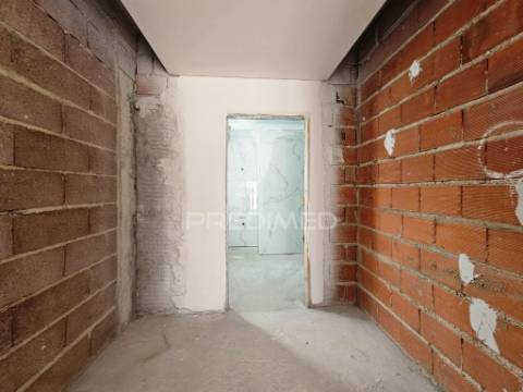 Moradia isolada t3 c/piscina e garagem, em azeitão