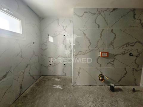 Moradia isolada t3 c/piscina e garagem, em azeitão