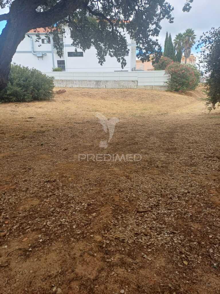 Lote urbanizado com 1.058,50 m2 na quinta do conde