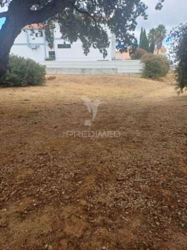 Lote urbanizado com 1.058,50 m2 na quinta do conde