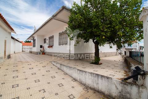 Moradia independente t4