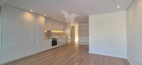 Empreendimento com apartamento t2 em s.vicente, braga