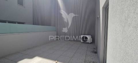 Empreendimento com apartamento t2 em s.vicente, braga